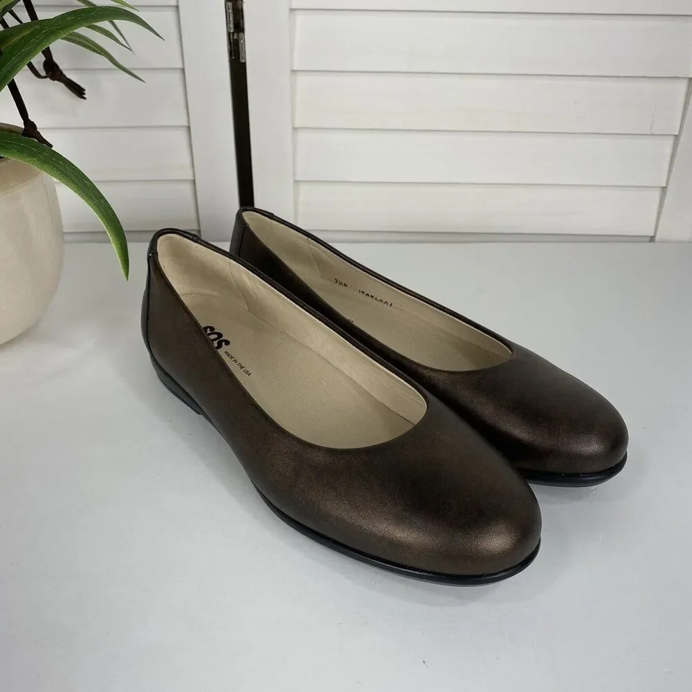 NWOB SAS Scenic Ballet Flat Bronze Metallic Slip On Comfort Shoe Women Size 9.5N